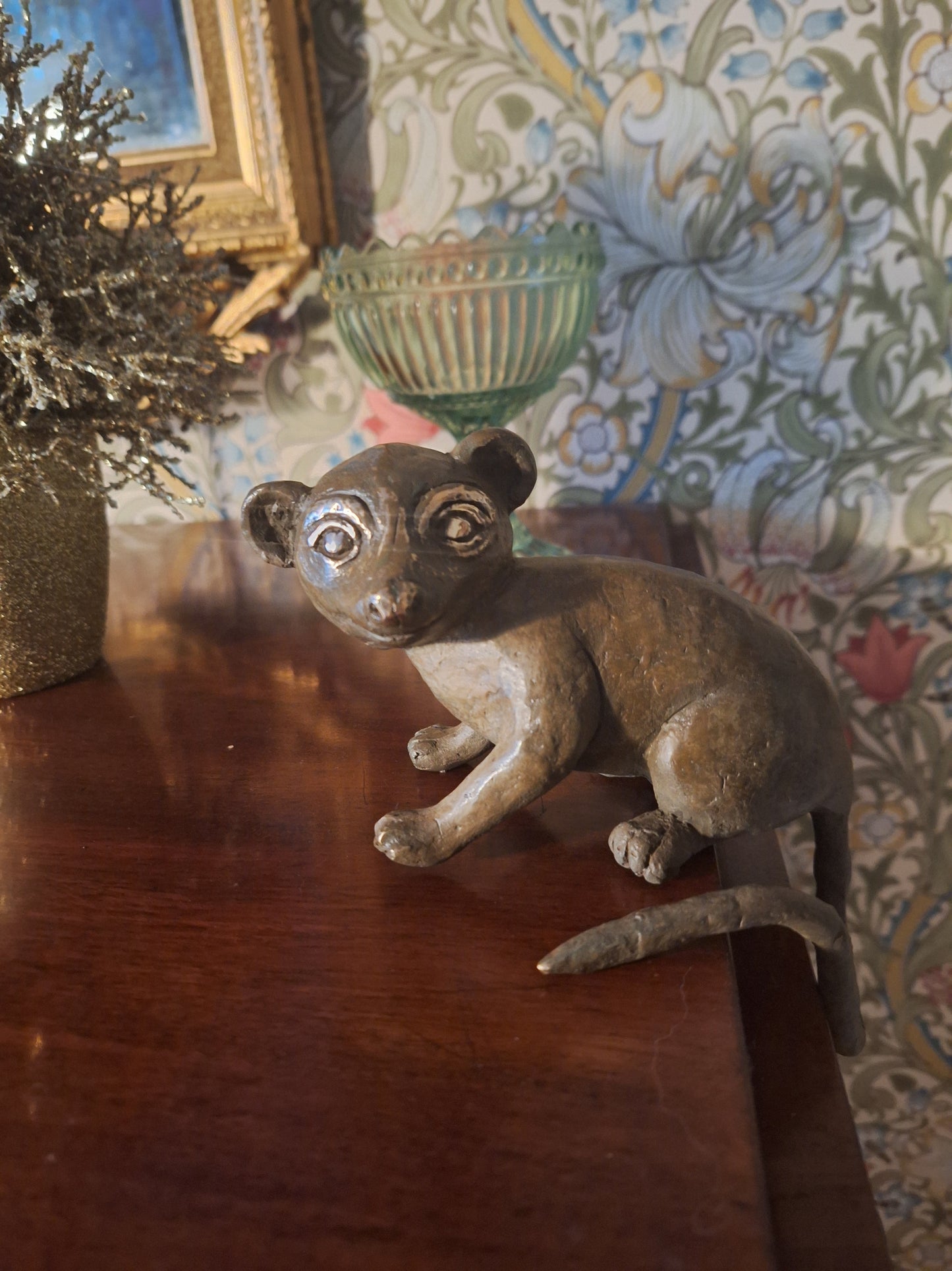 Palm-civet in bronze